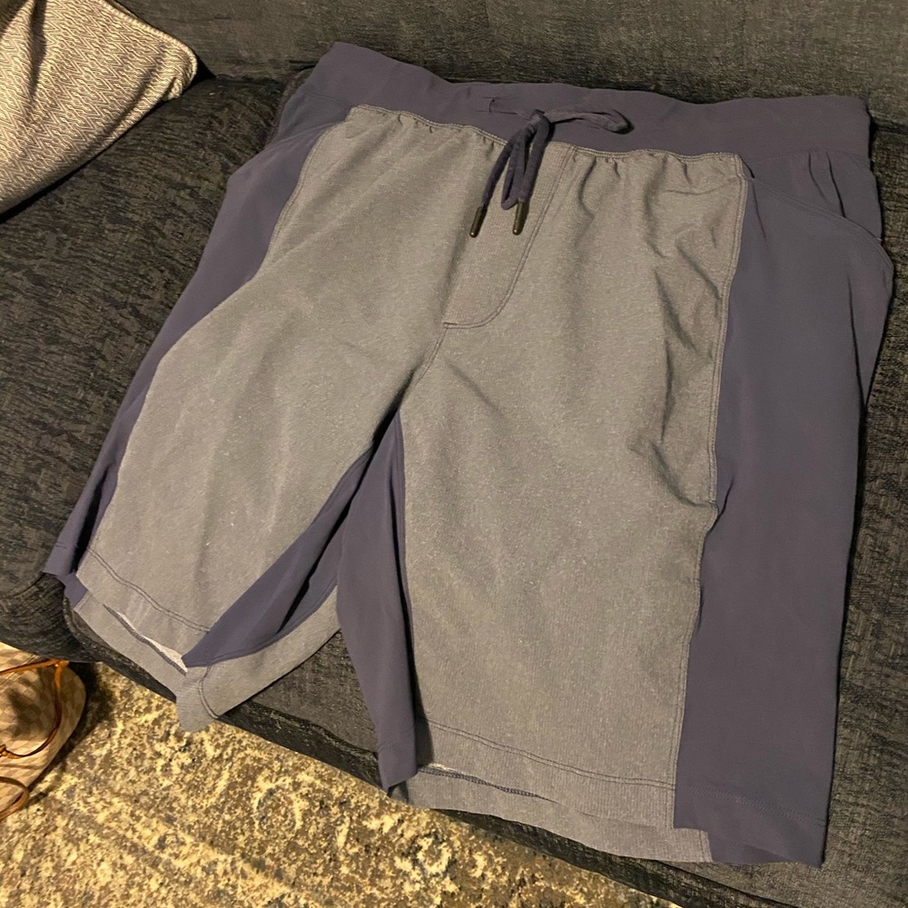 Lululemon men’s shorts